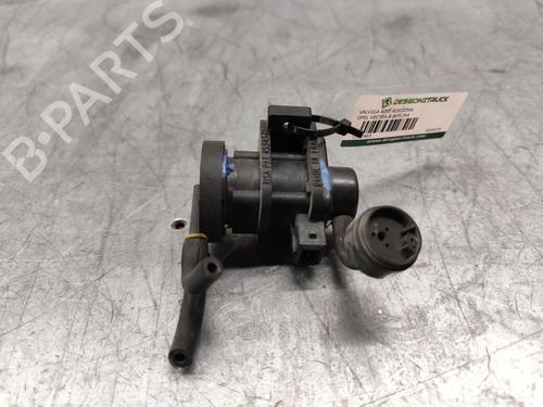 Used Electronic sensor OPEL VECTRA B (J96) [1995-2004]  25495408
