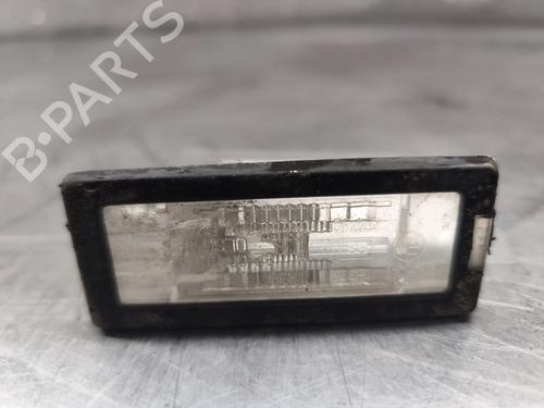Used Licence plate light Licence plate light RENAULT SCÉNIC II (JM0/1_) [2003-2010] 33606120 33606120