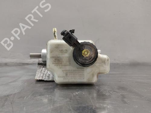 Brake master cylinder VW TOURAN (1T3) 1.6 TDI | BP32372320M77