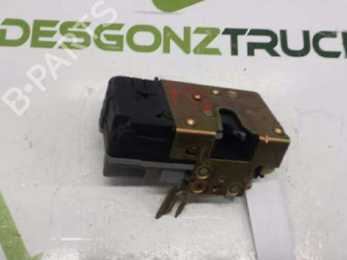 Used Front right lock CITROËN XSARA (N1) 1.9 D (68 hp) 21425487
