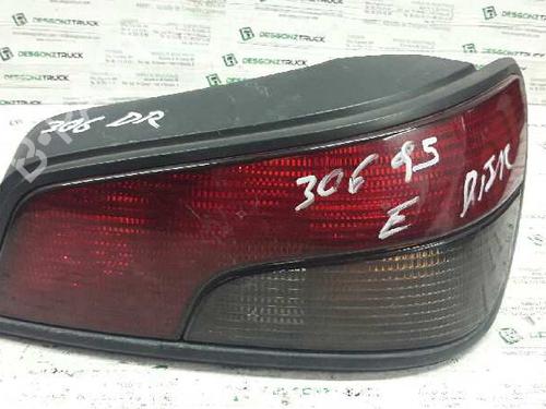 Used Right taillight PEUGEOT 306 (7B, N3, N5) [1993-2003]  21450096