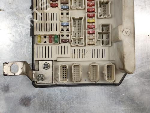 Used Fuse box RENAULT SCÉNIC II (JM0/1_) [2003-2010]  30168549