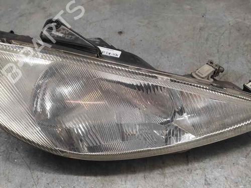 Højre forlygte PEUGEOT 206 Hatchback (2A/C) [1998-2012]  21410693