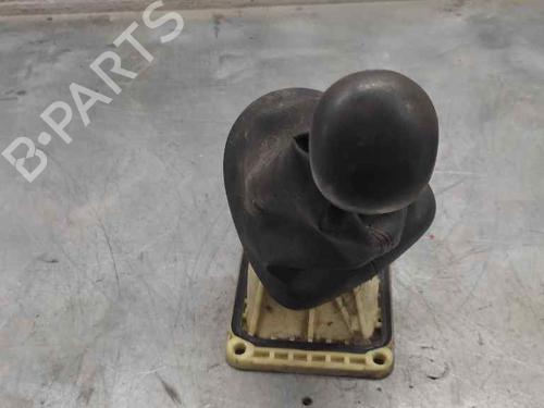 Used Gear lever RENAULT KANGOO (KC0/1_) [1997-2025]  21402990