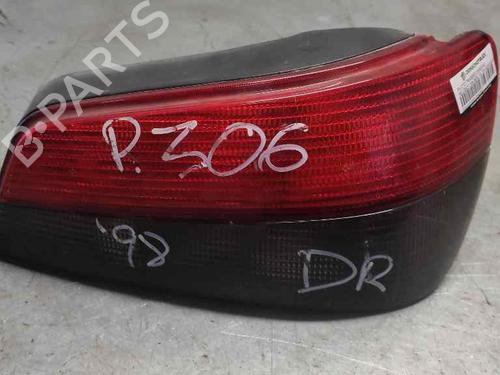 Used Right taillight PEUGEOT 306 (7B, N3, N5) 1.4 SL (75 hp) 24678303
