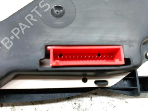 Instrument cluster RENAULT TRAFIC II Van (FL)  | BP21438166C47 