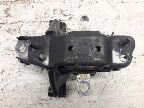 Used Engine mount VW POLO IV (9N_, 9A_) [2001-2014]  21457249