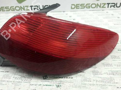 Højre baglygte PEUGEOT 206 Hatchback (2A/C) [1998-2012]  21453894
