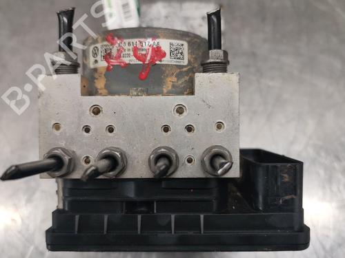 Used ABS pump VW GOLF VII (5G1, BQ1, BE1, BE2) 1.6 TDI (110 hp) 30382814