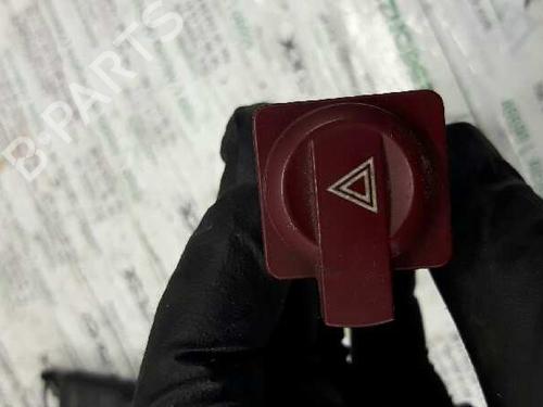Used Warning switch CITROËN C4 I (LC_) 1.6 HDi (90 hp) 21448583