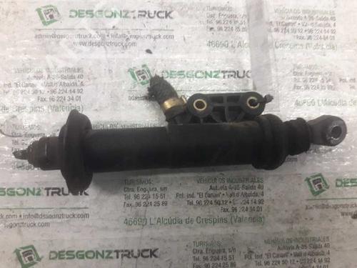 Used Clutch slave cylinder MERCEDES-BENZ SPRINTER 2-t Van (B901, B902) [1995-2006]  21470155