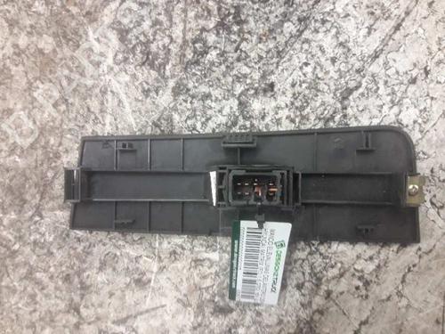 Interrupteur de vitre avant droite HYUNDAI MATRIX (FC)  | BP21465434I26 