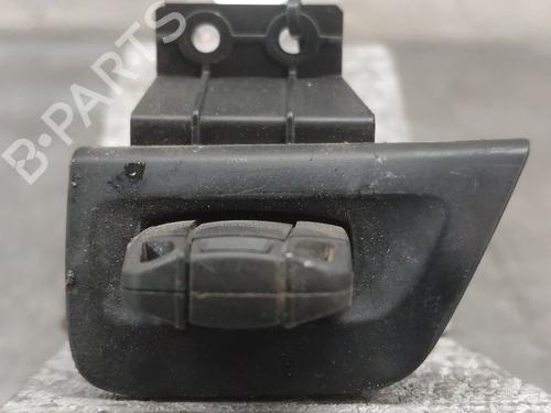 Clé de contact BMW 1 (E81) 118 d (143 hp) 30586685