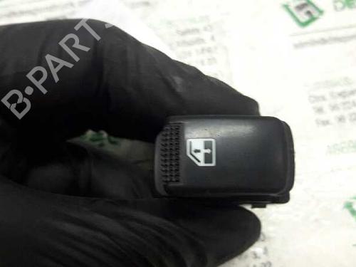 Used Right front window switch HYUNDAI MATRIX (FC) [2001-2010]  21452652