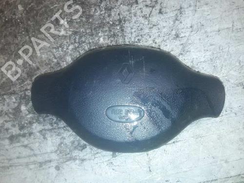 Used Driver airbag RENAULT CLIO II (BB_, CB_) [1998-2016]  21471495