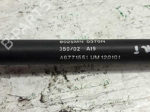 Tailgate lift support ALFA ROMEO 147 (937_) 1.6 16V T.SPARK ECO (937.AXA1A, 937.BXA1A) | BP21455689C138 