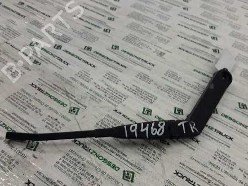 Used Rear windshield wiper arm NISSAN X-TRAIL I (T30) [2001-2013]  21453079