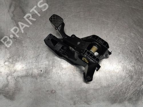 break-pedal-seat-leon-5f1-2012-2013-2014-2015-2016-2017-2018-2019-2020-2021-35776627 main image