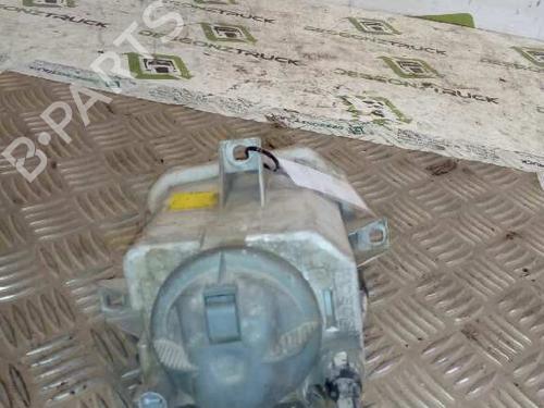 Faro Antiniebla delantero izquierdo IVECO DAILY III Platform/Chassis 35 S 13,35 C 13 | BP21454064C30 