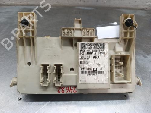 Used Fuse box FORD FOCUS C-MAX (DM2) [2003-2007]  31178063