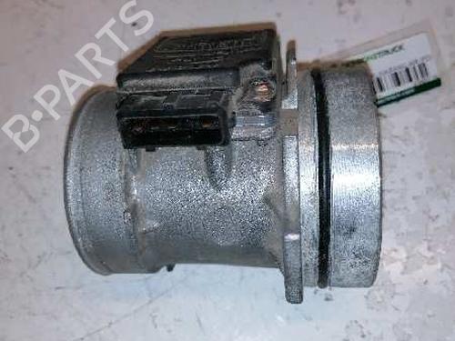 Used Mass air flow sensor FORD MONDEO I (GBP) 1.8 i 16V (112 hp) 21479694