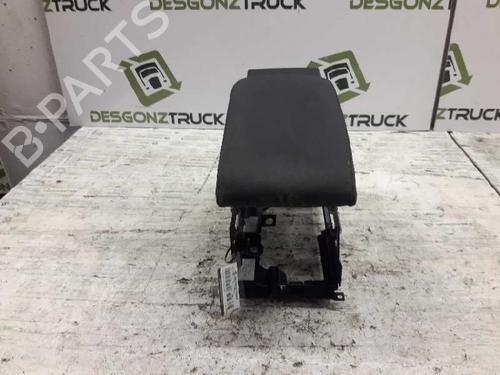 Armrest / Center console VW PASSAT B5.5 (3B3) 1.9 TDI | BP21457924I20 