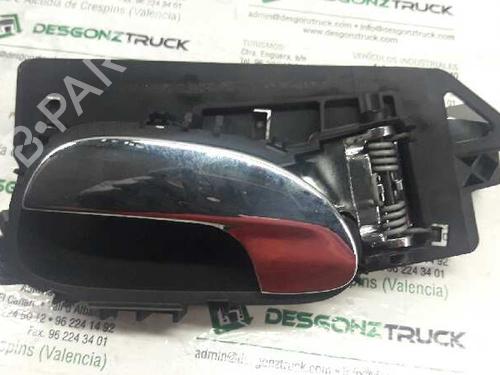 Used Front left interior door handle PEUGEOT 307 (3A/C) [2000-2012]  21452391