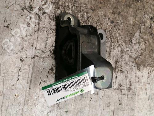 Used Engine mount FIAT FIORINO Box Body/MPV (225_) [2007-2025]  22785901