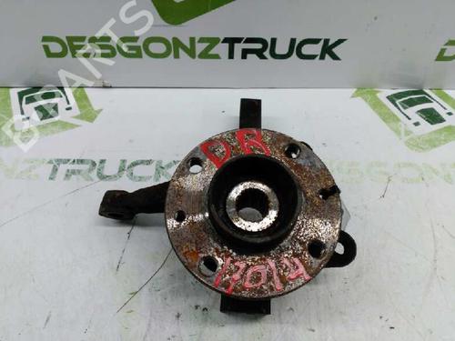 Used Right front steering knuckle RENAULT CLIO II (BB_, CB_) [1998-2016]  21429554