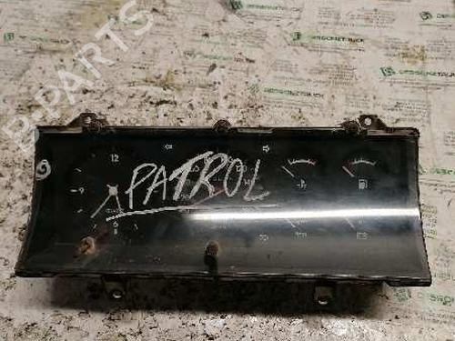 Used Instrument cluster NISSAN PATROL GR IV (Y60, GR) [1986-1998]  21476927
