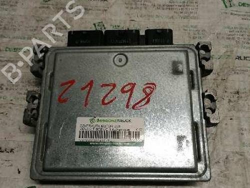 Engine control unit (ECU) RENAULT SCÉNIC II (JM0/1_)  | BP21474395M57 