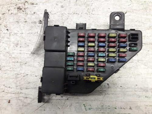 Used Fuse box HYUNDAI TUCSON (JM) 2.0 CRDi (140 hp) 21457009