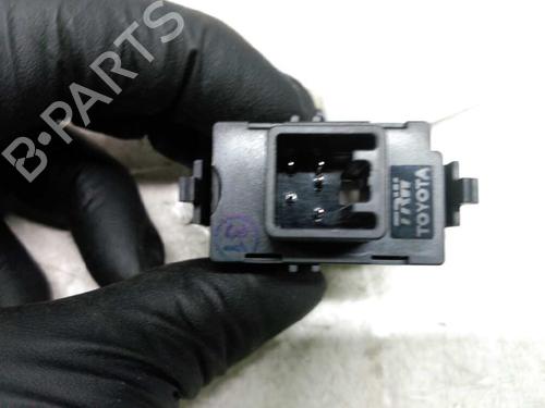 Right rear window switch TOYOTA COROLLA Verso (ZER_, ZZE12_, R1_) 2.2 D-4D (AUR10_, AUR10R) | BP21435861I28 
