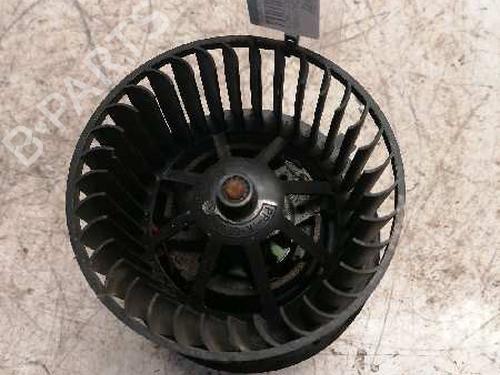 Used Heater blower motor FORD TRANSIT Platform/Chassis (FM_ _, FN_ _, FF_ _) 2.4 TDCi RWD (115 hp) 22786369