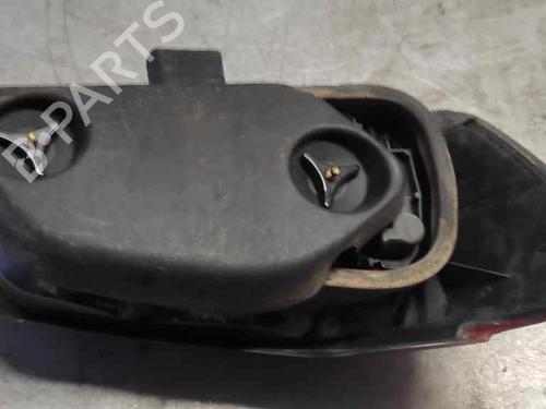 Right taillight PEUGEOT 306 (7B, N3, N5) 1.4 SL | BP24678302C35