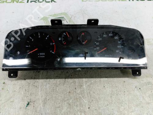 Kombiinstrument NISSAN TERRANO II (R20) [1992-2007]  21427353
