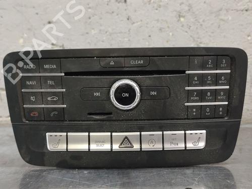 Used Radio MERCEDES-BENZ GLA-CLASS (X156) GLA 200 (156.943) (156 hp) 31579348