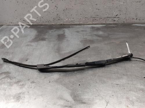 front-windshield-wiper-arm-bmw-4-convertible-g23-g83-2020-32529658 main image