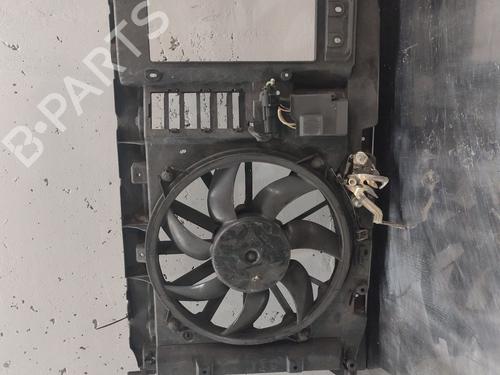 Used Radiator fan PEUGEOT 308 I (4A_, 4C_) [2007-2016]  29113622