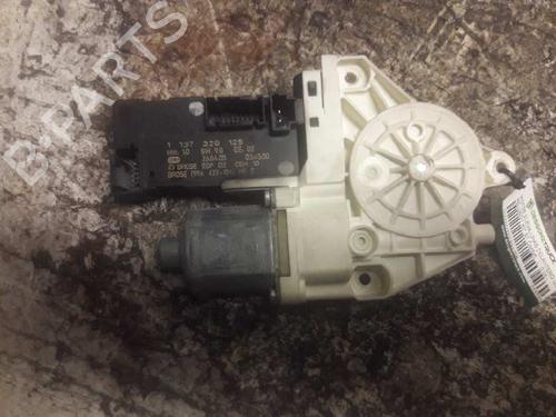 Vindusheismotor venstre foran PEUGEOT 407 (6D_) [2004-2011]  21472554