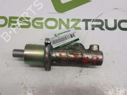 Used Brake master cylinder RENAULT RAPID Box Body/MPV (F40_, G40_) 1.6 D (F404) (55 hp) 24529813