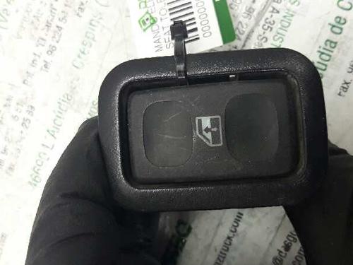 Used Right front window switch SEAT TOLEDO I (1L2) [1991-1999]  21448684