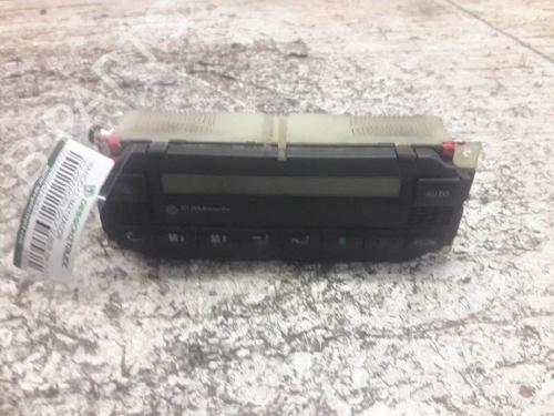 Airco bedieningspaneel VW GOLF IV (1J1) [1997-2008]  21464115