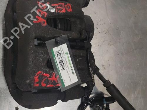 Used Right front brake caliper MERCEDES-BENZ SPRINTER 3,5-t Van (B907, B910) 314 CDI RWD (907.631, 907.633, 907.635, 907.637) (143 hp) 29465012