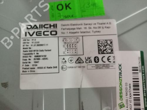 Radio IVECO DAILY VI Platform/Chassis 35S16, 35C16, 40C16, 42S16, 50C16, 60C16, 65C16, 70C16 | BP37631729E6 - Image 2