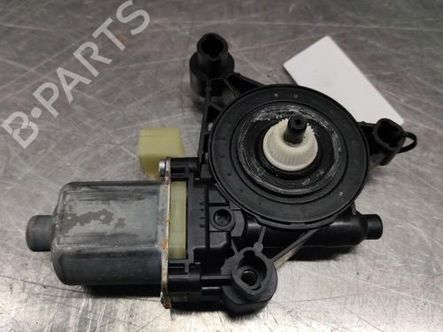 Used Left rear window motor Left rear window motor AUDI Q3 (F3B) 35 TDI quattro (150 hp) 32765675 32765675