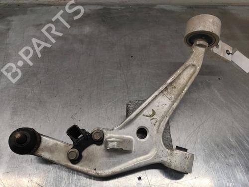 Used Right front suspension arm NISSAN X-TRAIL I (T30) [2001-2013]  31043219