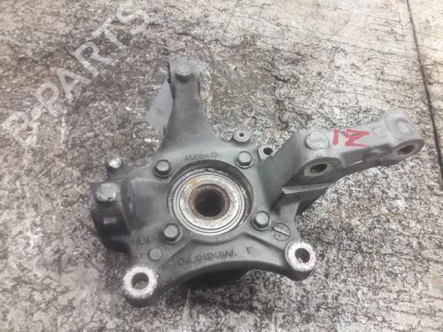 Left front steering knuckle CHRYSLER VOYAGER / GRAND VOYAGER III (GS_, NS_)  | BP21467958M25 