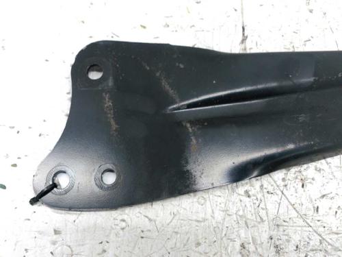 Venstre bagtil bærearm VW GOLF V (1K1)  | BP21437654M14 