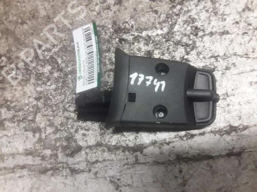 Stuurwielbediening FORD FOCUS II (DA_, HCP, DP)  | BP21472138E15 